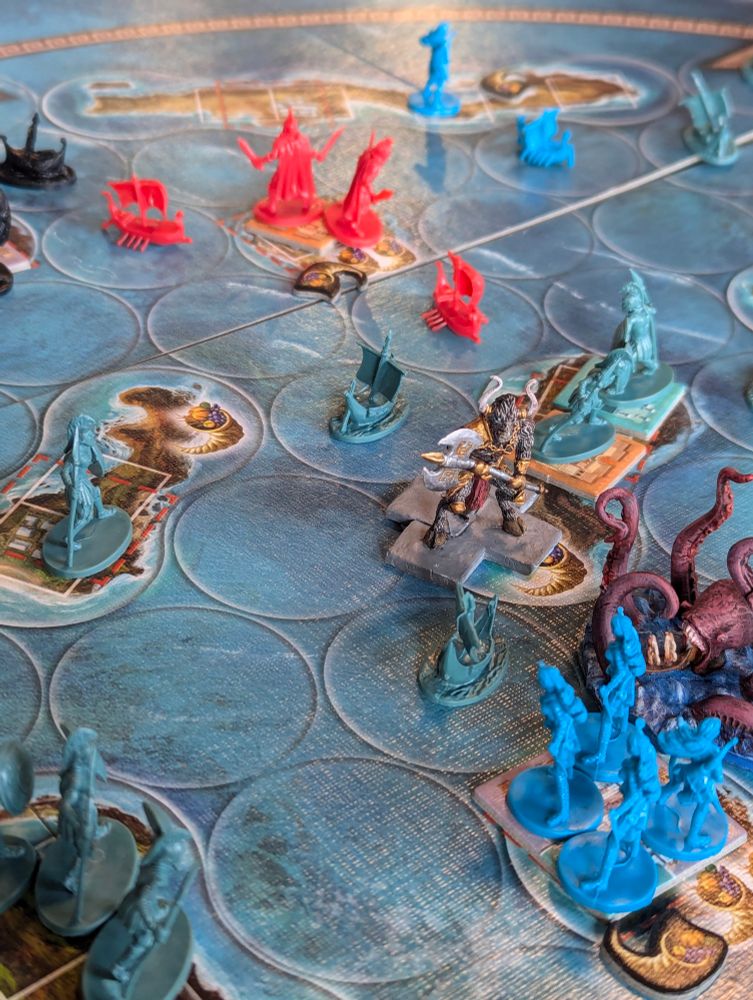 Late game buildup of armies and creatures. Kraken devouring fleets while Minotaur stands guard.