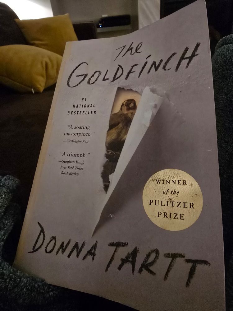Photo of the cover of the book The Goldfinch by Donna Tartt
