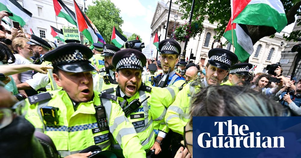 Hundreds could join weekend rally in support of proscribed group as 300 UK Jewish figures urge PM to lift ban