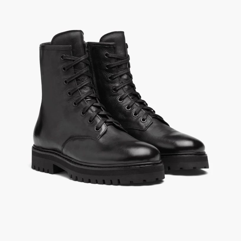 picture of some combat boots