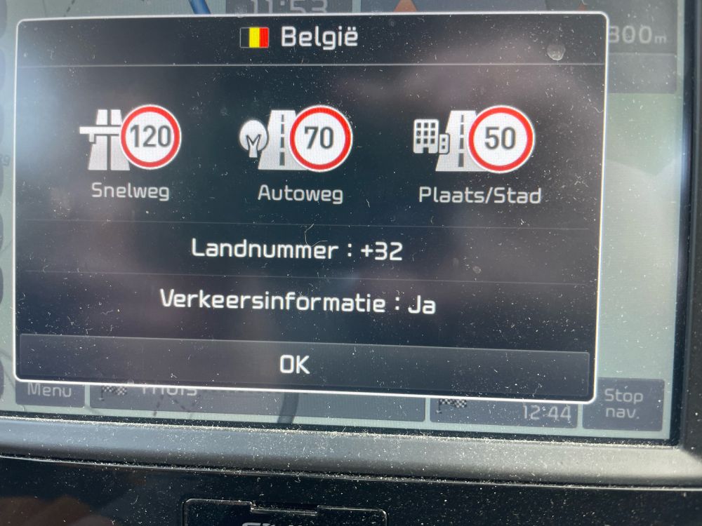 Display auto geeft verkeersinformatie over België