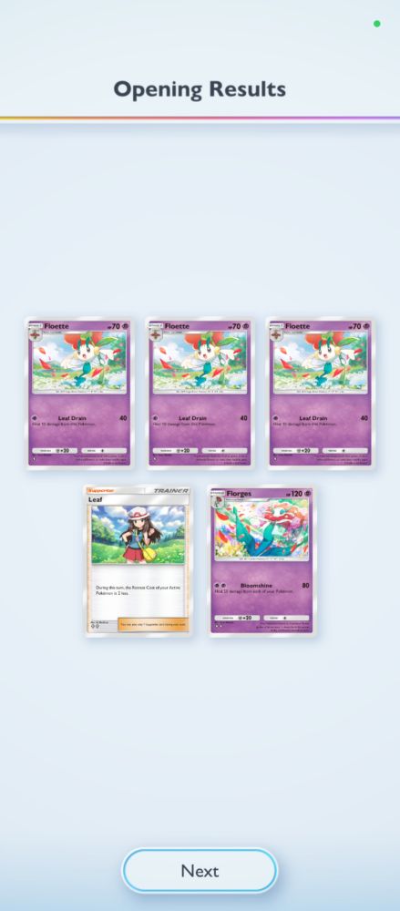 Tela de resultado de abertura de um pacote de cartas do Pokémon TCGP. Três cartas do Pokémon "Floette", uma carta do Pokémon "Florges" e uma cata da treinadora "Leaf"