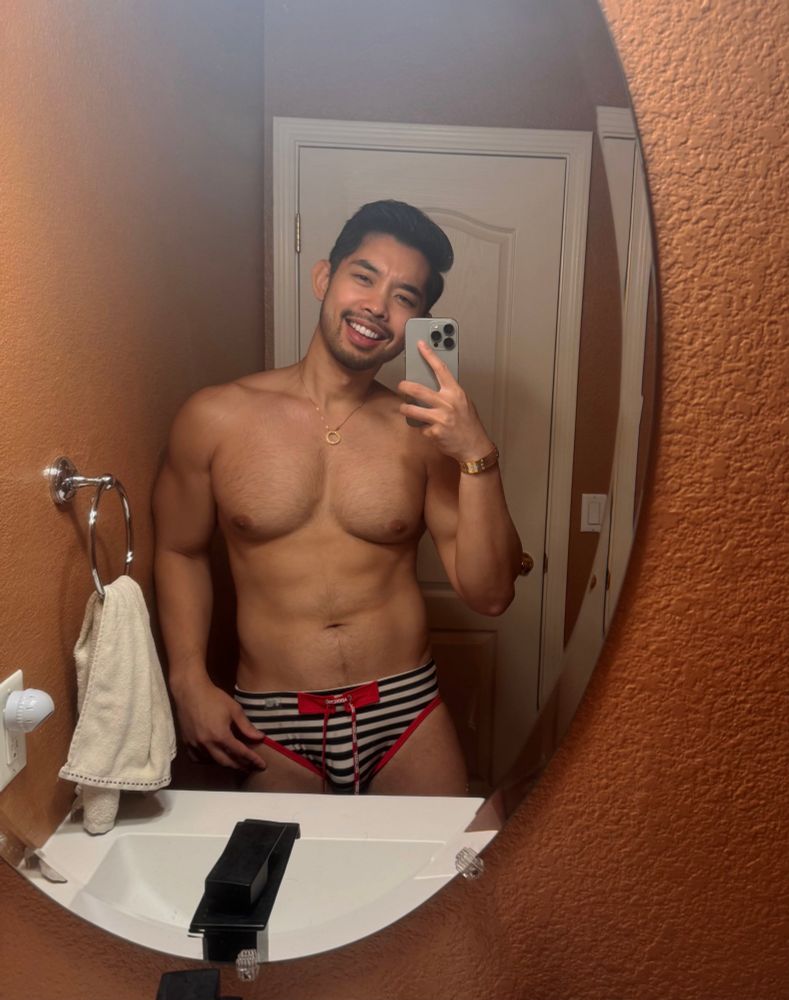 speedo selfie 🤳 