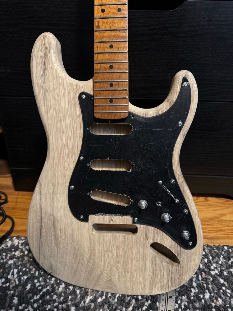A guitar body