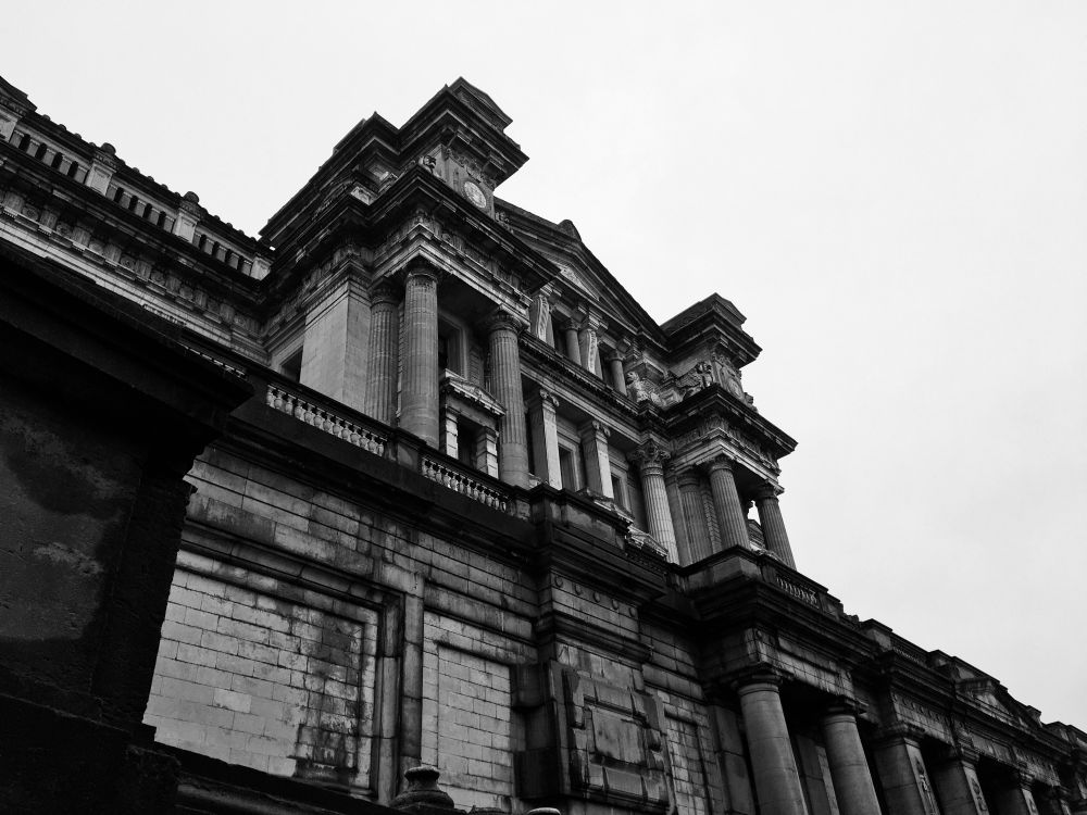 Palais de Justice Bruxelles black and white menacing 