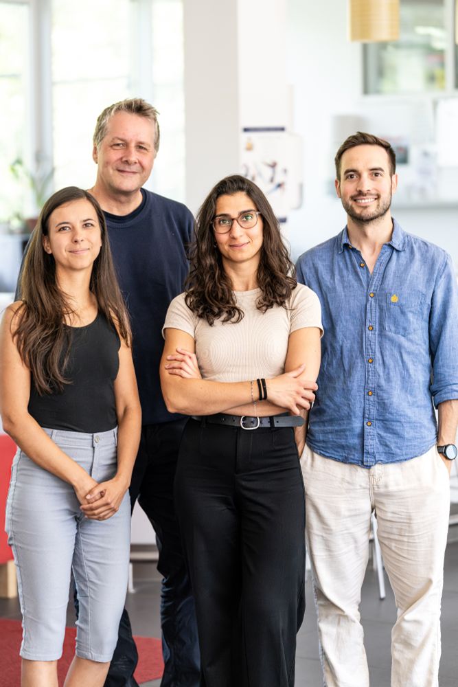 Part of the authors in the study from the Sixt group. From left to right: Nikola Canigova, Michael Sixt, Patricia Reis-Rodrigues, and Mario J. Avellaneda. © ISTA