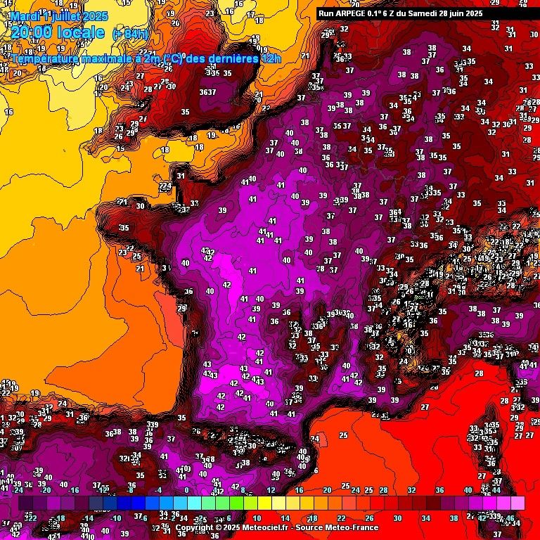 Europakarte, die in fast allen Ländern Temperaturen um 40 Grad Celsius zeigt. Quelle: Meteo France.