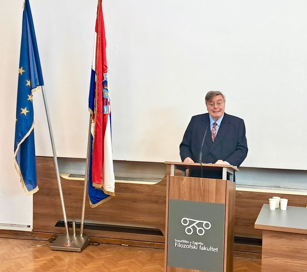 Veleposlanik Pascal Hector obraća se sudionicima konferencije. ©️ Njemačko veleposlanstvo
