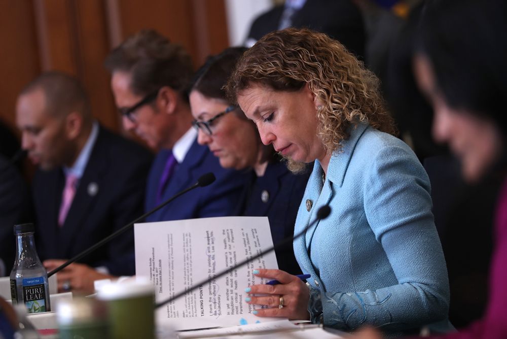 DNC Lawyers Argue DNC Has Right to Pick Candidates in Back Rooms