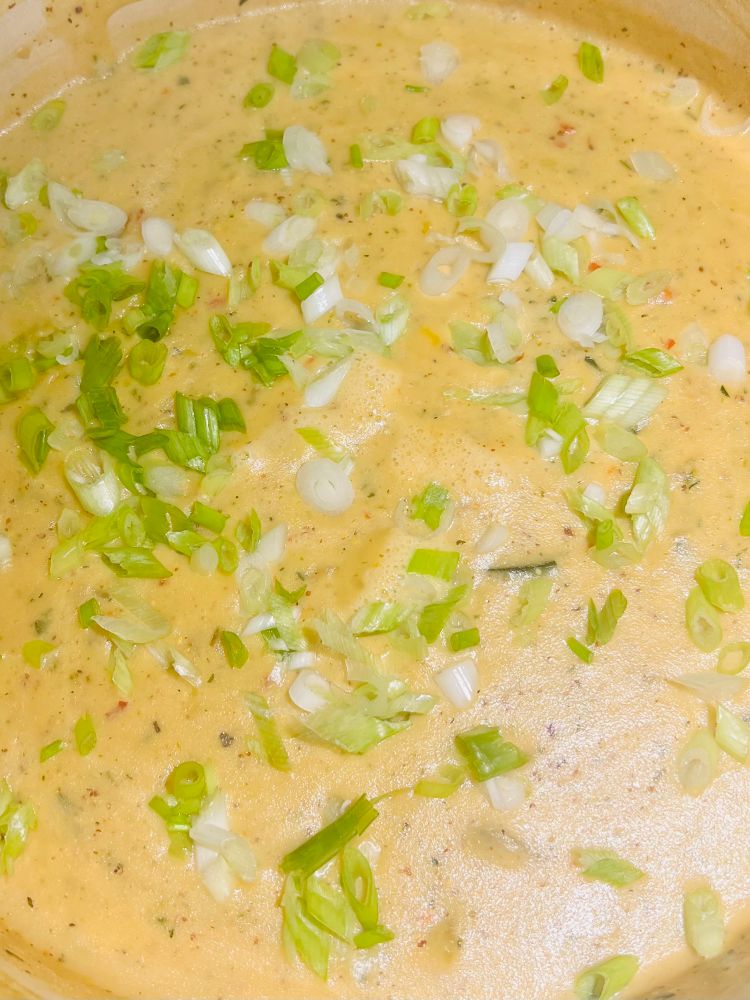 Potato, zucchini, cheese soup 