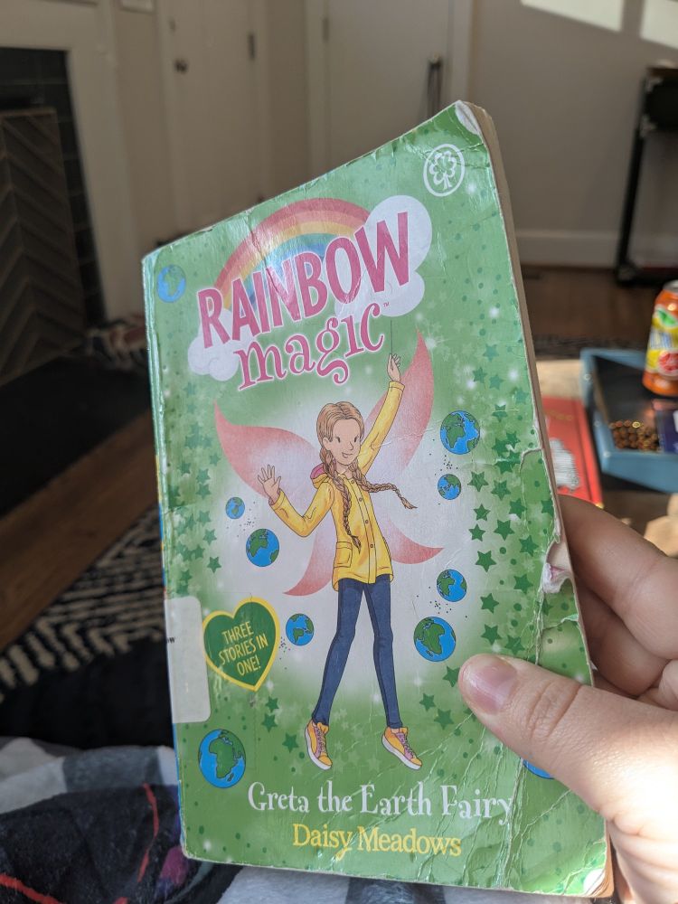 Cover of the book rainbow magic Greta the Earth fairy by Daisy Meadows