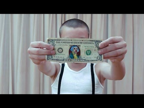 Aphex Twin - Korg Funk 5  (Nadia Lee Cohen & Charlie Denis Video)