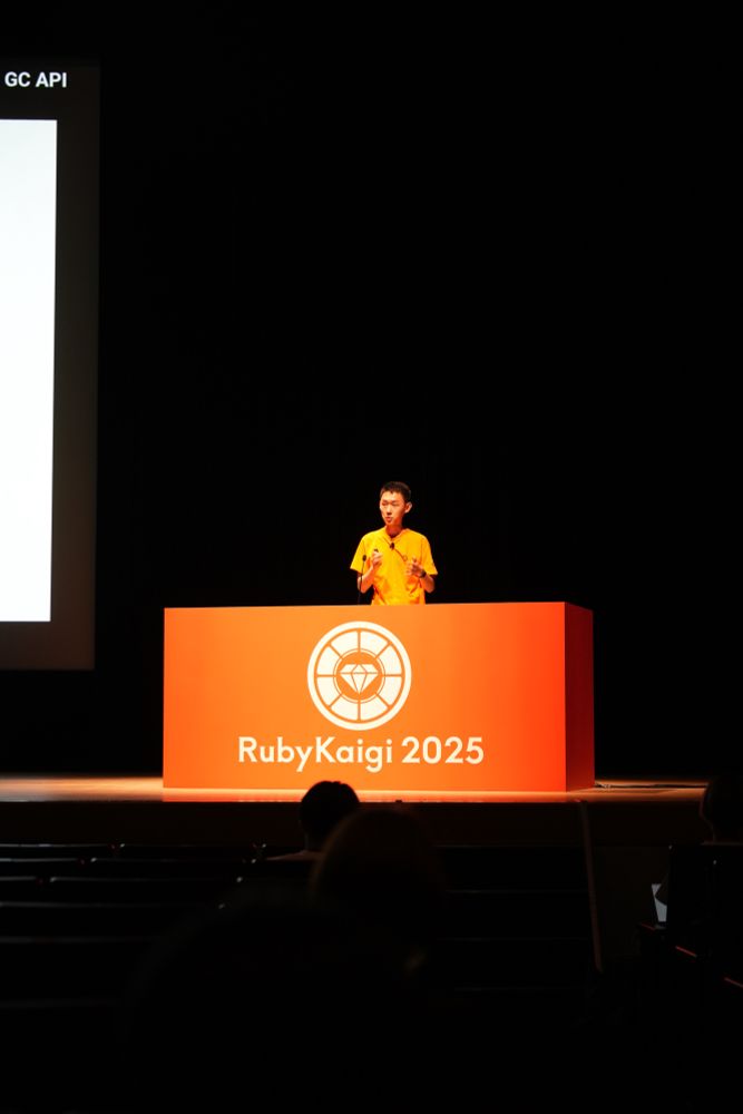 Peter on stage at RubyKaigi