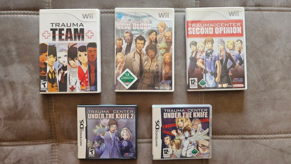 (Wii games) trauma center second opinion, trauma center new blood, trauma team

(Ds games) trauma center under the knife, trauma center under the knife 2
