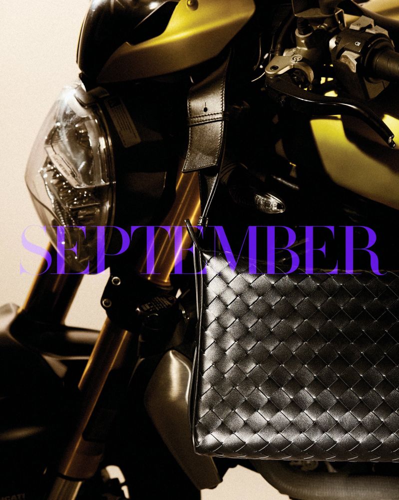 Big bike with bottega’s design detail