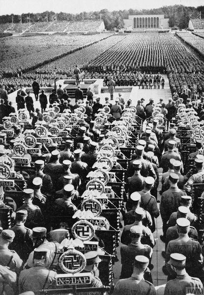 Photo du « Reichsparteitag », le tristement célèbre congrès du parti nazi à Nuremberg (1934)