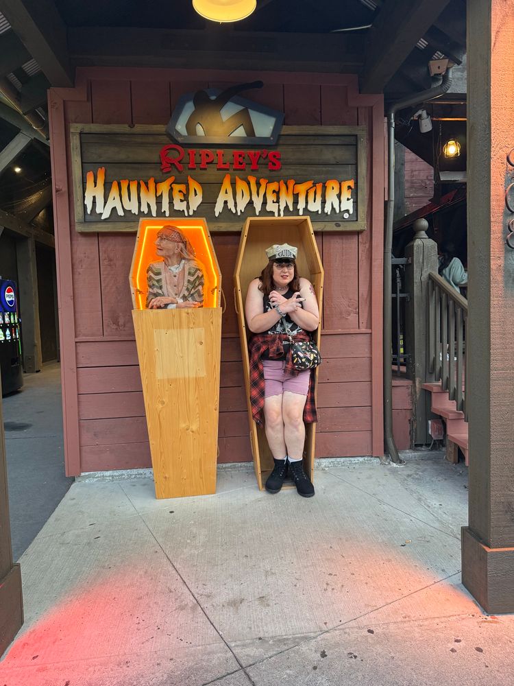 Me in a coffin!!