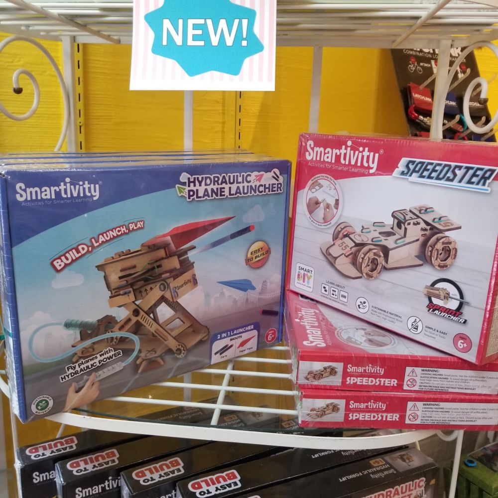 Smartivity hydraulic plane launching kit, and race car assembling kits.