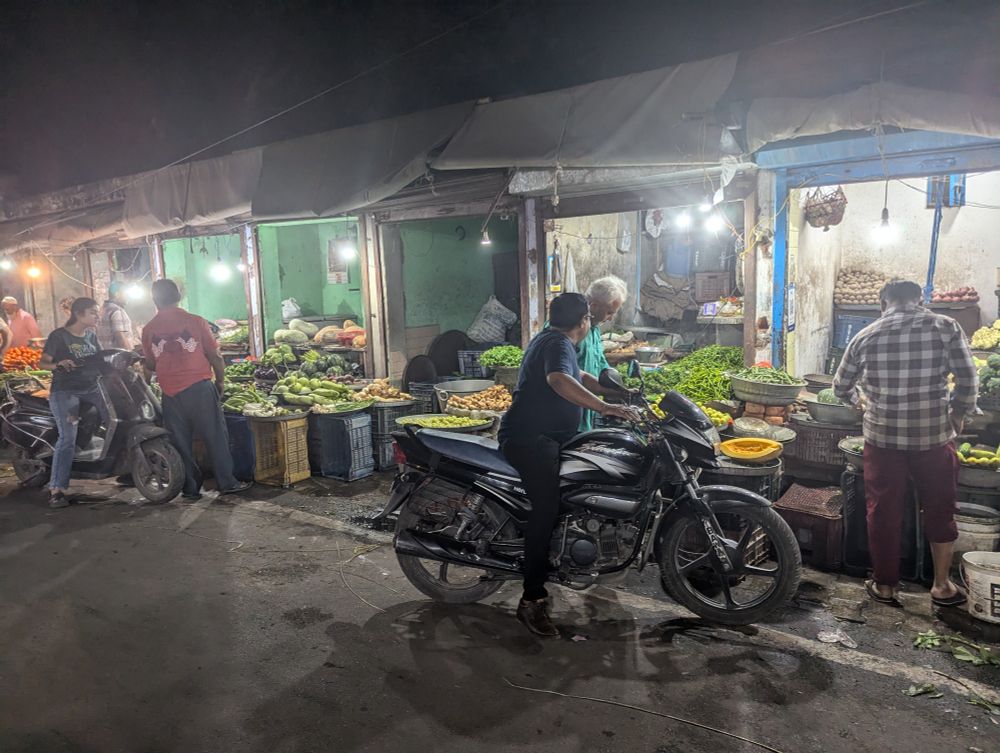 Vegetable market 
