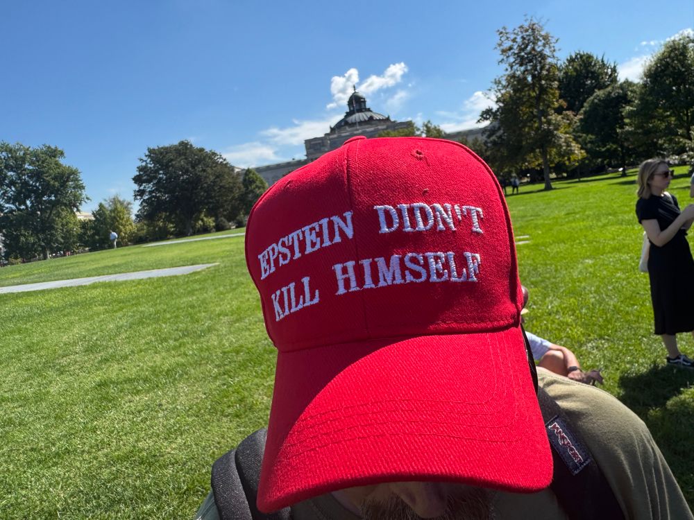 BESTEIN DIDNT KILL HIMSEL