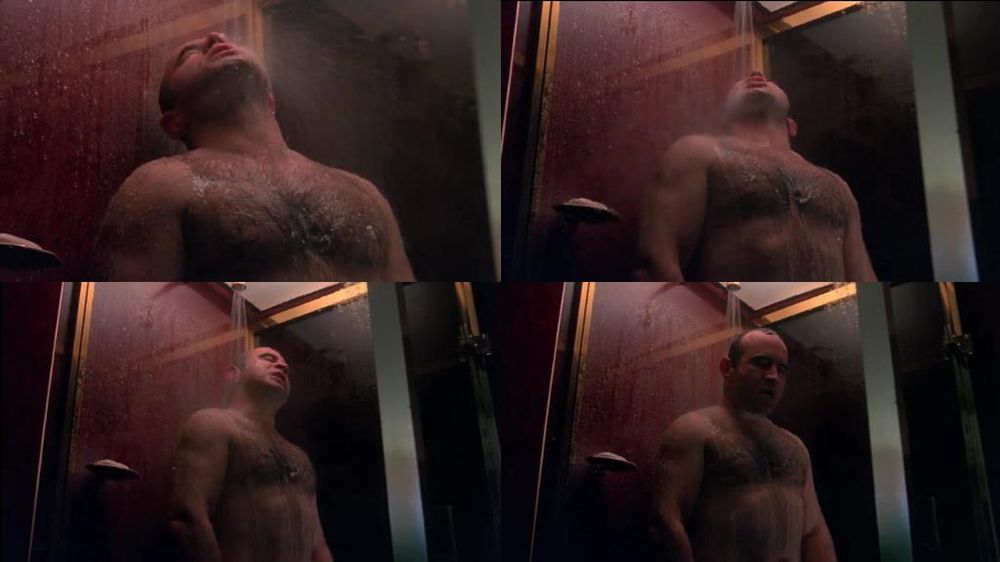 The Too Quick Shower scene (aka The Long Good Friday starring Bob Hoskins)