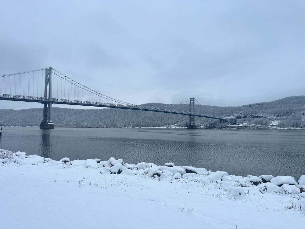Snowy morning in Poughkeepsie, NY
