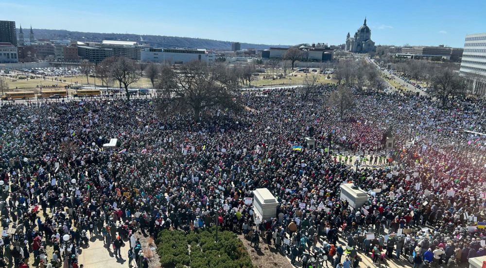 Massive crowd of tens of thousands at St Paul Capital grounds 