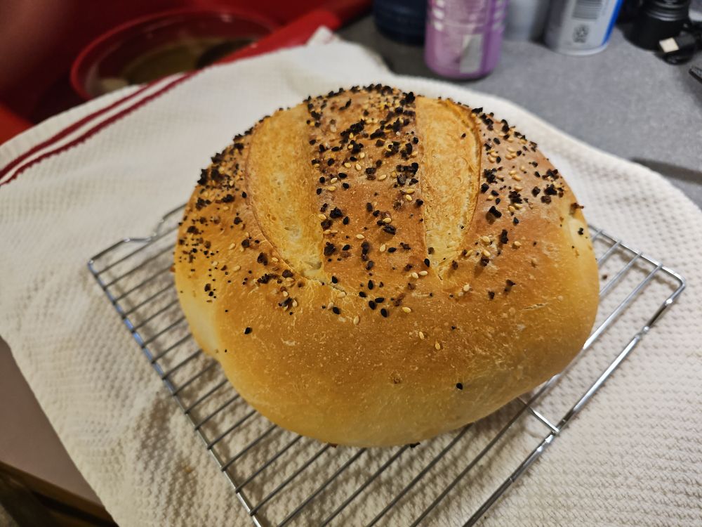 Sourdough bread with everything bagel seasoning