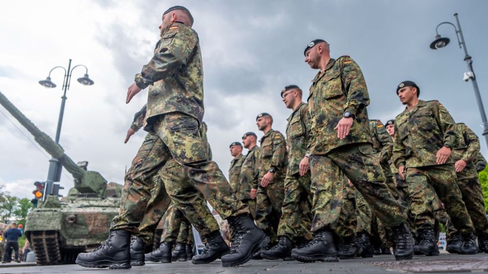 Noch steht keinerlei Friedensvereinbarung zwischen Moskau und Kiew. Dennoch wird bereits über die Absicherung einer Nachkriegsordnung diskutiert. Die Idee, deutsche Truppen in der Ukraine zu stationie...