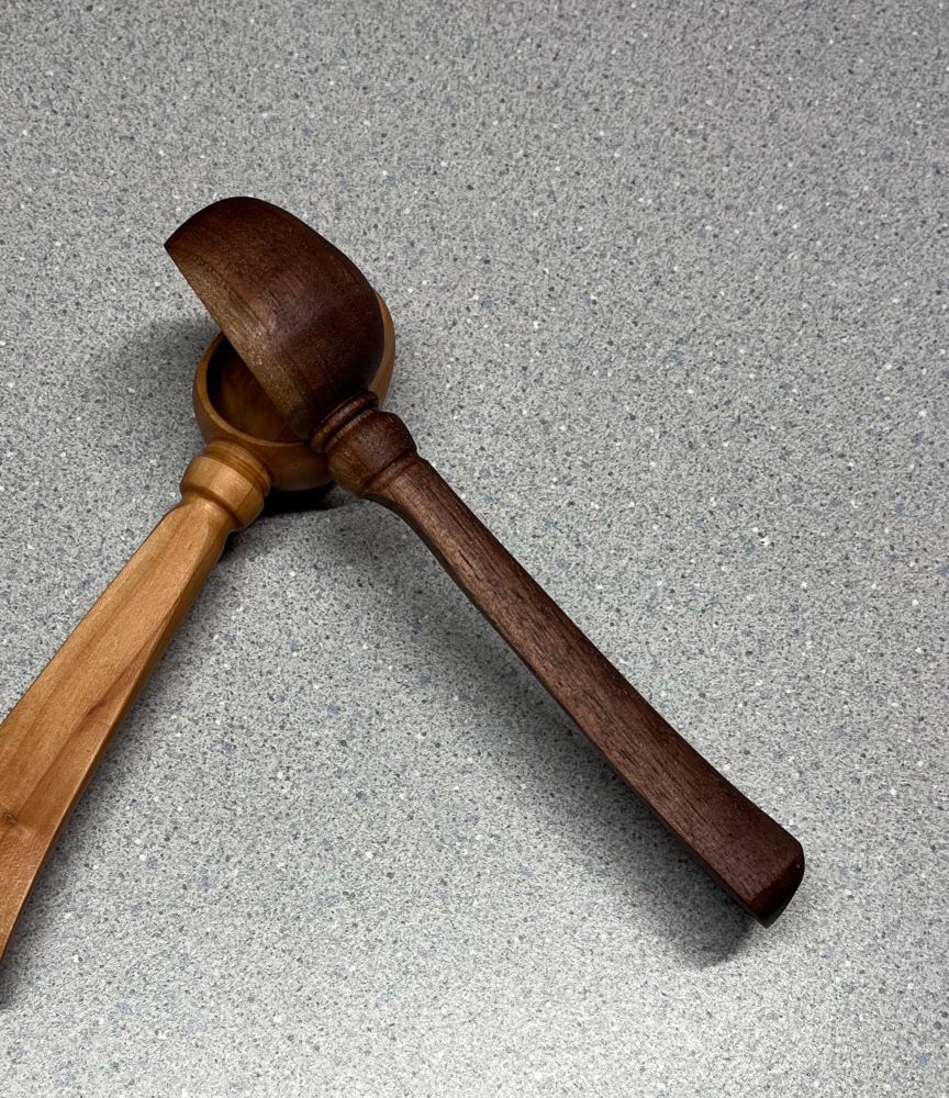 Side view of Walnut scoop.