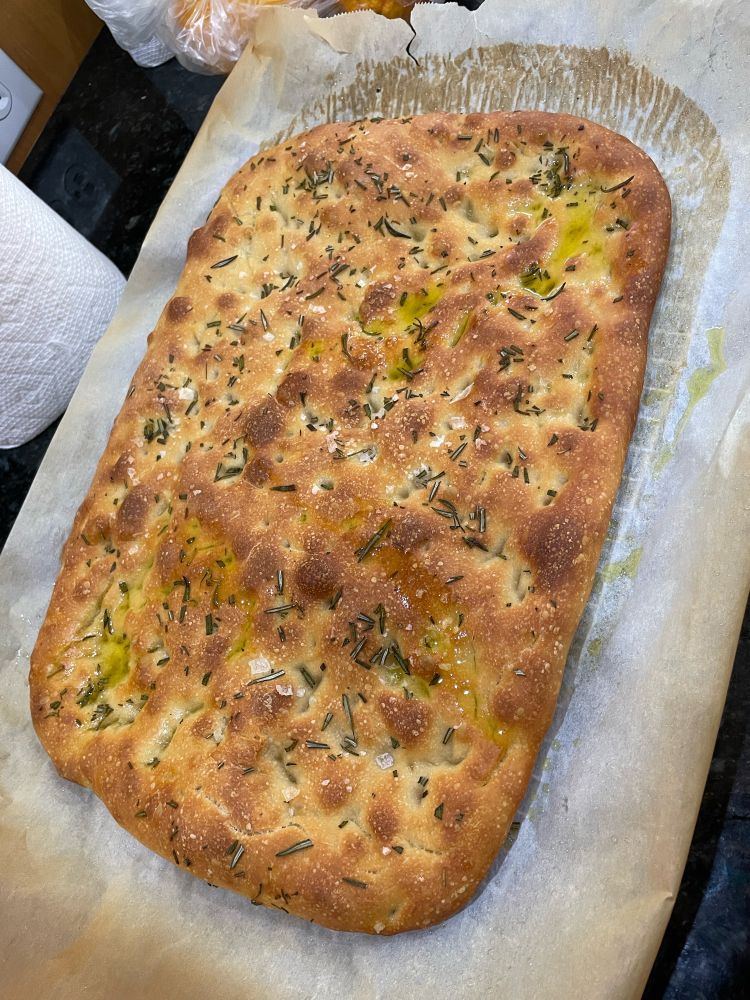 Rosemary sea salt foccacia!