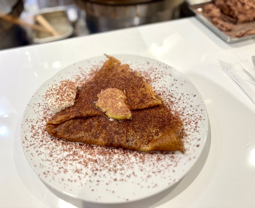 お気付きだろうか　たっぷり降りかかってるアマゾンカカオに隠れているシャンティの存在を