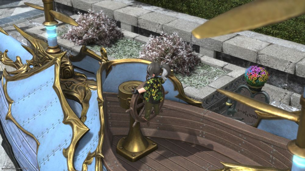 FFXIV lalafell character Obsidian from behind - steering the airship by clinging on to the wheel a few feet off the floor.