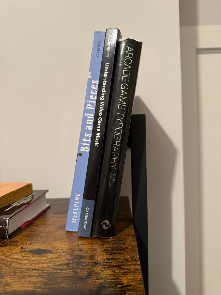 Arcade Game Music by Toshi Omagari
Understanding Video Game Music by Summers
Bits and Pieces by McAlpine