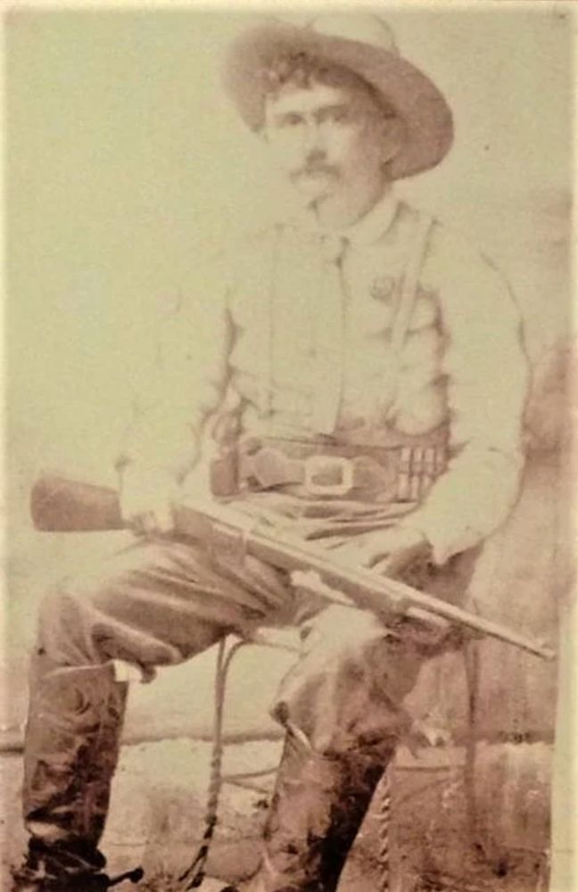 Daniel Hinojosa. https://www.tshaonline.org/handbook/entries/hinojosa-daniel