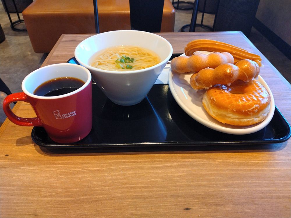 ミスタードーナツで朝食