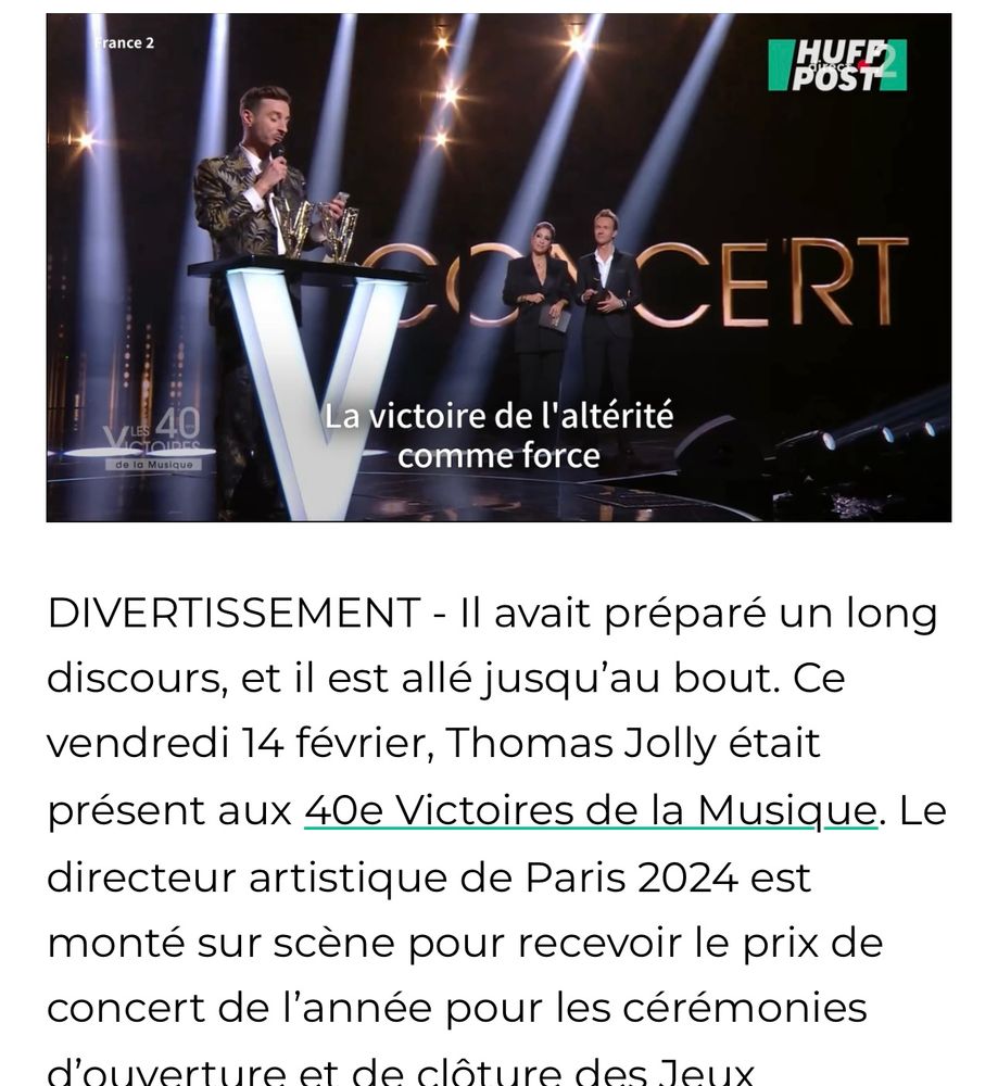 Photo de Thomas Jolly lors de son discours aux victoires de la
Musique 