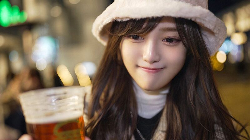 【【大学のマドンナ】女子アナ志望のめちゃカワ女子大生（21）と広告研究会OBと夜のデートでハメ撮らりた！ビール飲むと気持ち良くなる敏感体質！未来の女子アナが連続アクメで自分から腰を押し付けて絶頂】
広告研OBの先輩が未来の女子アナちゃんをハメ撮りしました！大学で写真モデルに誘われまくりな美女！！完全に他の女子とは路線が違う、女子アナ候補ウェイ。あらゆるサークルの男達が飲...