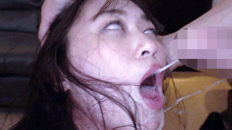 【アクメ顔面崩壊！潮吹き過ぎ！輪●されて酷い目にあいたいと願う現役女子大生 中出し専用肉便器ひかる】
今どきのJDは性的刺激が物足らないらしく毒宴会掲示板を見て参加してくれたというド変態娘だ。滅茶苦茶にレ●プされたいという物騒な要求をしてきたので遠慮なくブチ●してやりました。...