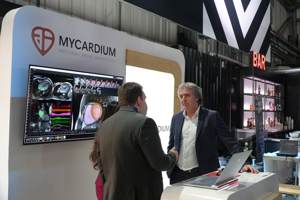 Steve Rotheram speaking with business MYCARDIUM