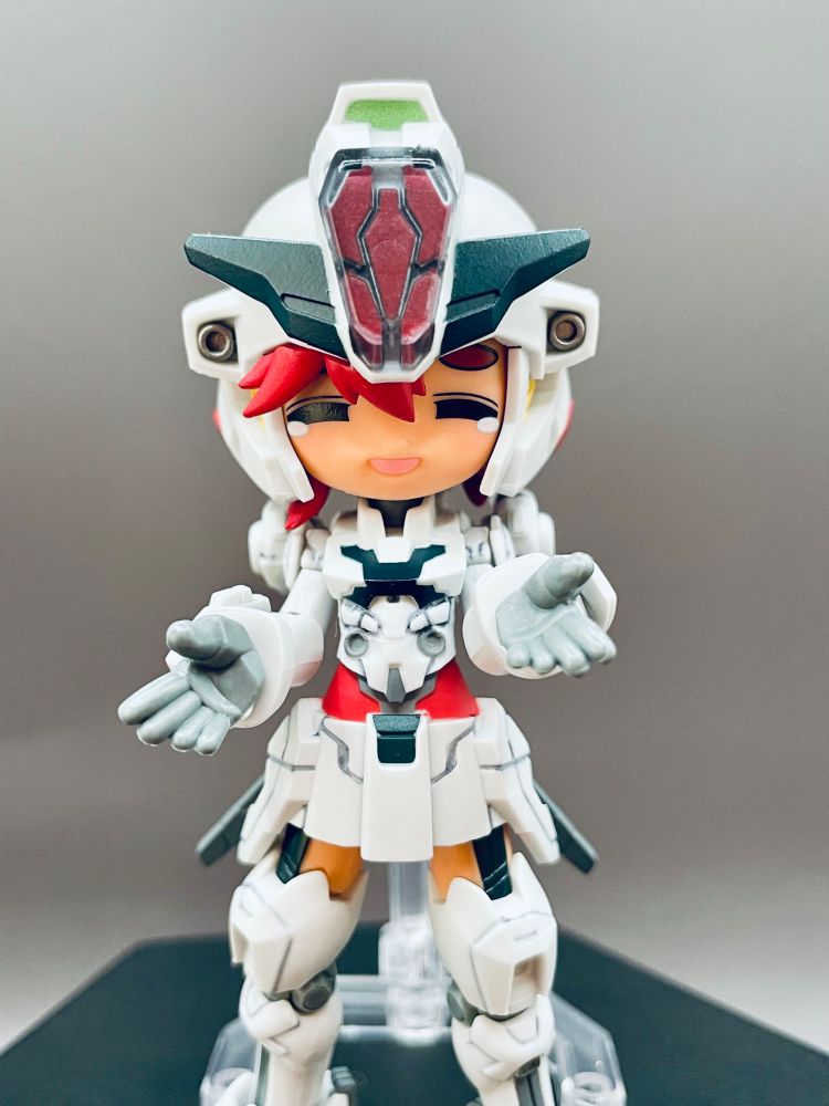 Mechagurumi figure of Calibarn Suletta, happy crying pose