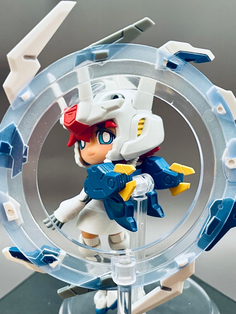 Mechagurumi figure of Aerial Rebuild Ericht, looking over shoulder pose