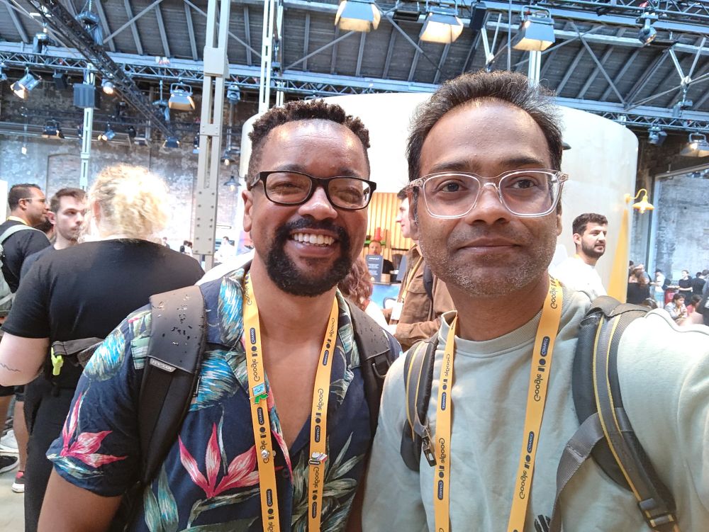 Met my brother @ahmed_tikiwa you meet this guy and you get so much positive energy, always proud to see him rocking the stage across the world, amazing person to follow.  #gooogleconnectberlin