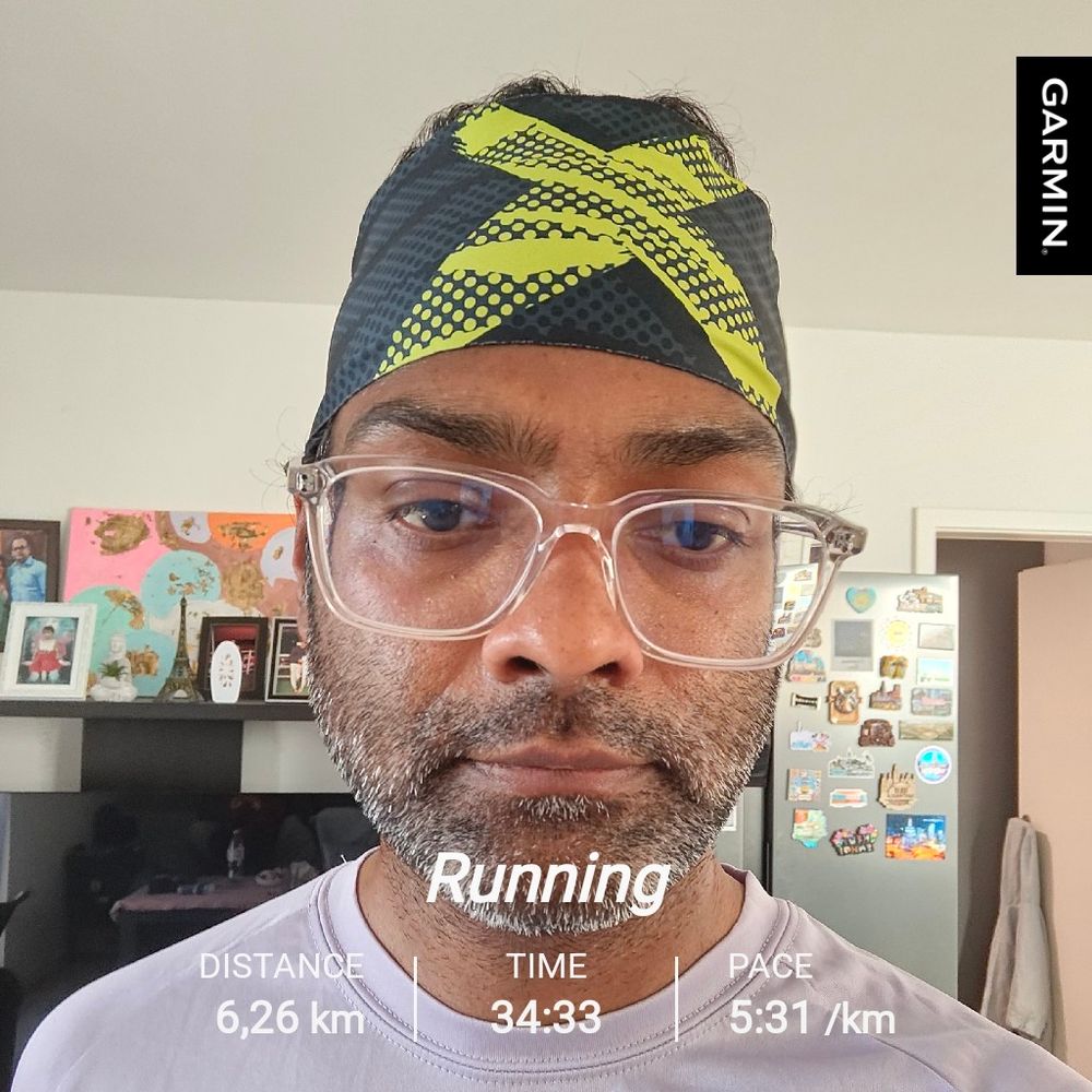 Another 6km for this week, pace was much better than last run, just around 5:30 minutes per km.  2 months to go for next half marathon.  #garmin #beatyesterday