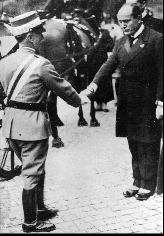 victor emmanuel iii ass border guy