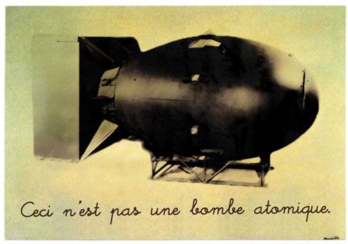 Picture of an atomic bomb with the caption "Ceci n'est pas une bombe atomique"