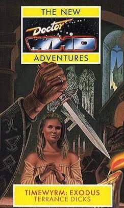 Cover of Tinewyrm Exodus by Terrance Dicks, showing Ace in a sacrificial gown menaced by a hand wielding a big knife.