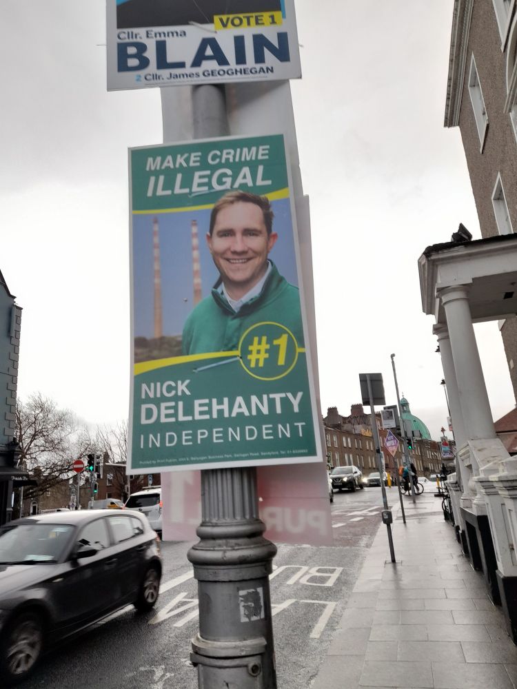 Right wing eejit makes a moronic and oxymoronic (is that a word?) campaign slogan because neurons are few and far between in his voter base