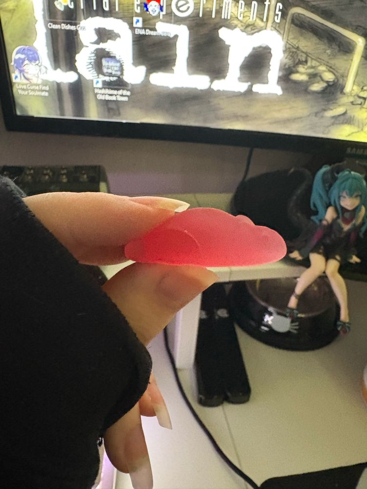 a small gummy rat : )