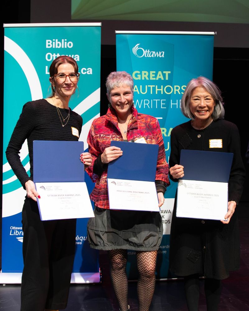 Photo of winners from the ceremony for the 2025 Ottawa Book Awards and the 2025 Prix du livre d’Ottawa.